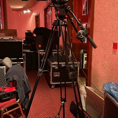 d6ee7e3b-a263-4656-880b-813900cc96c0